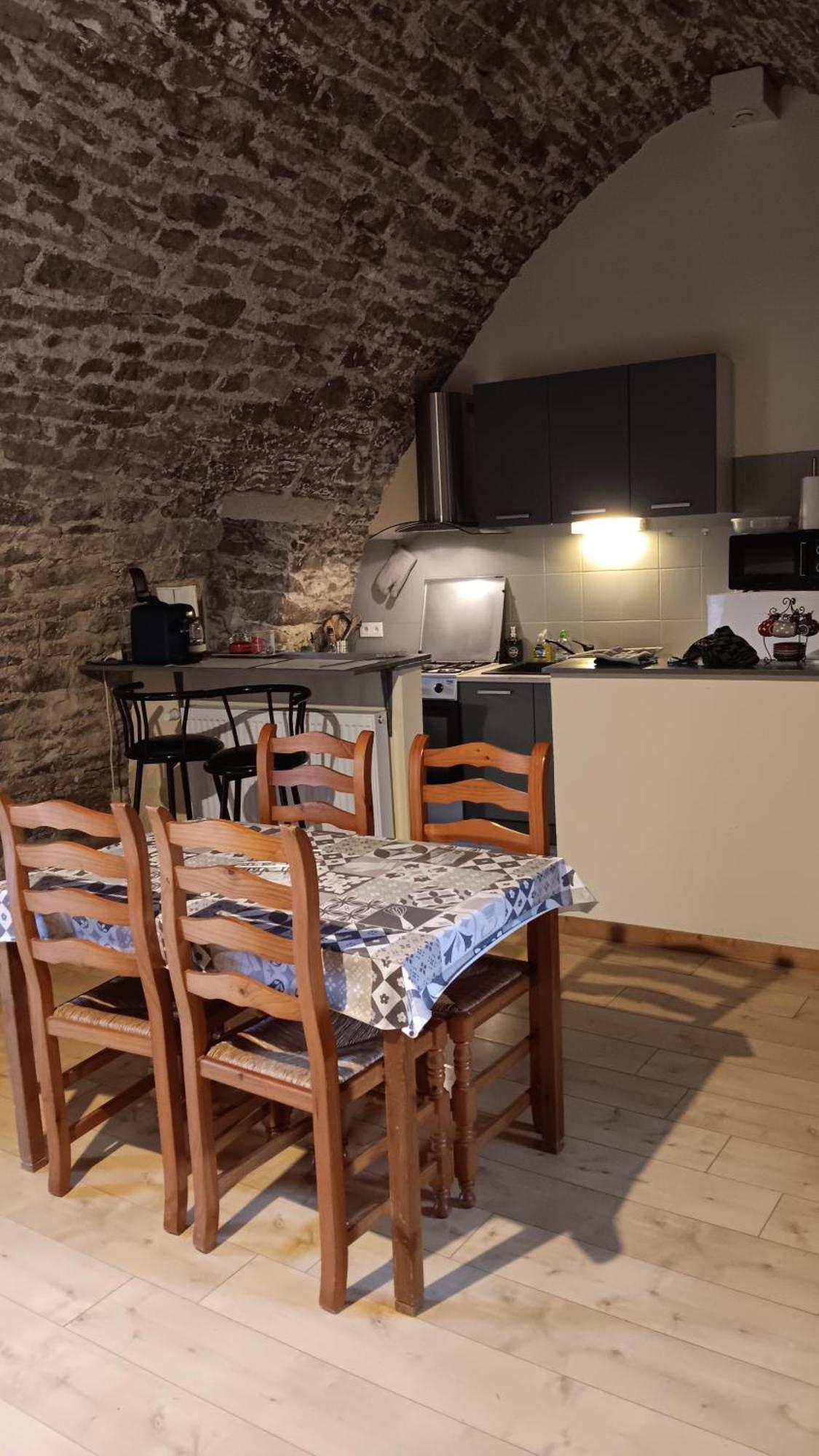 Le Gite Voute Confort Et Repos Saint-Beauzely Kültér fotó